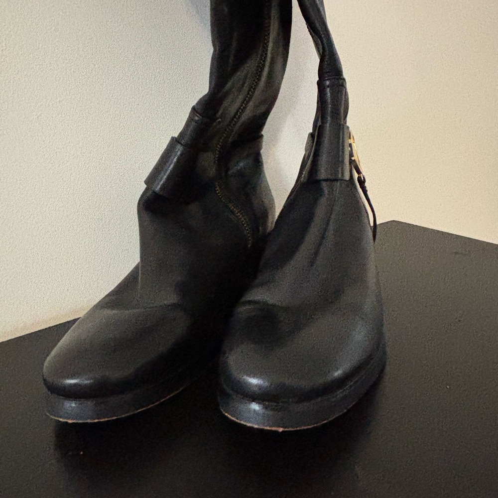 Michael Kors Black and Tan Boots with Gold Logo - Picture 3 of 5